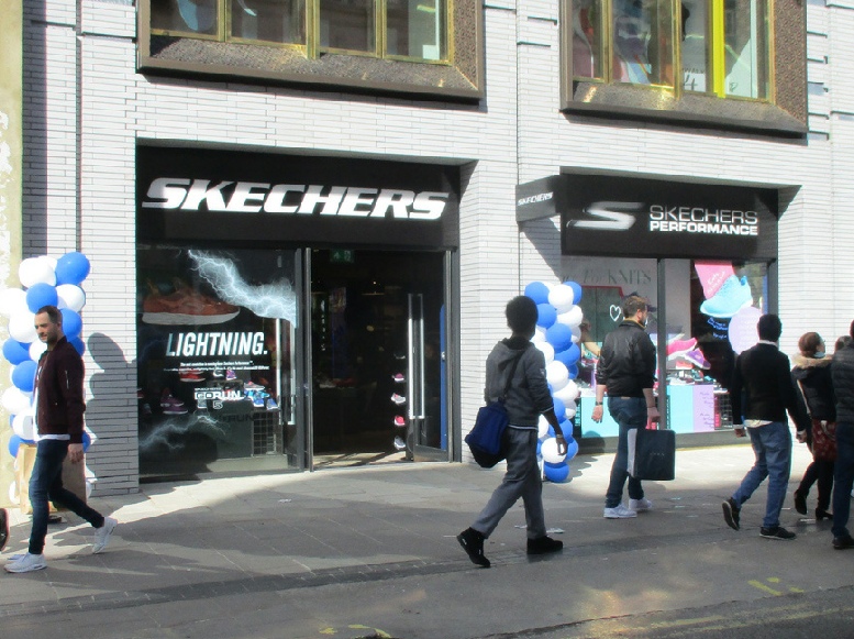 skechers oxford street location